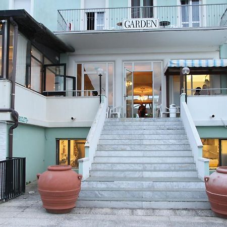 Hotel Garden Cattolica Dış mekan fotoğraf