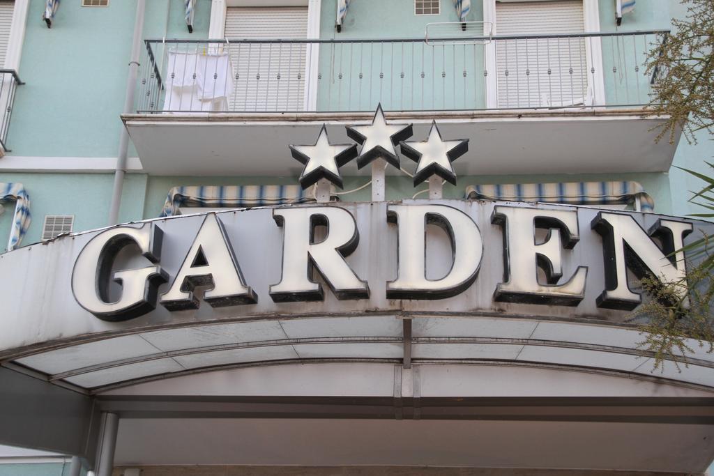 Hotel Garden Cattolica Dış mekan fotoğraf