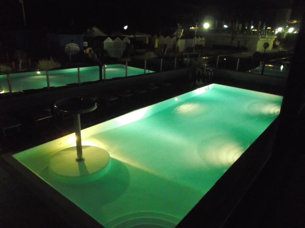 Hotel Garden Cattolica Dış mekan fotoğraf