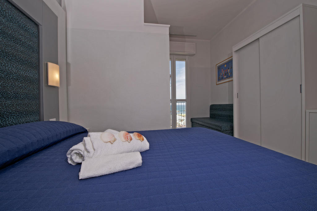Hotel Garden Cattolica Dış mekan fotoğraf